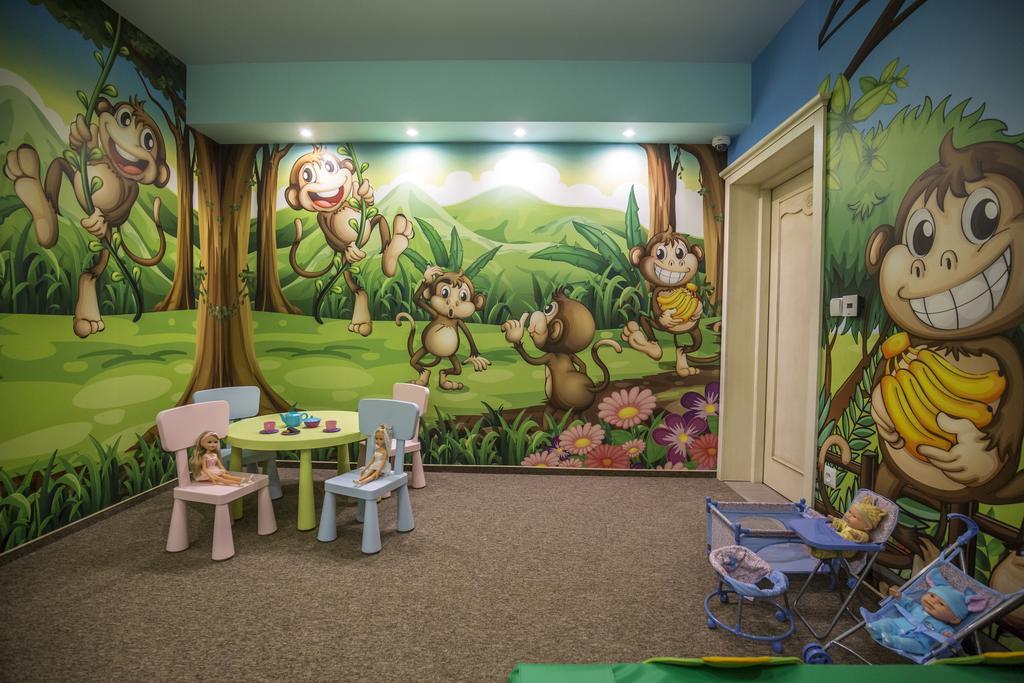 Hotel Carlina Bialka Tatrzanska Buitenkant foto